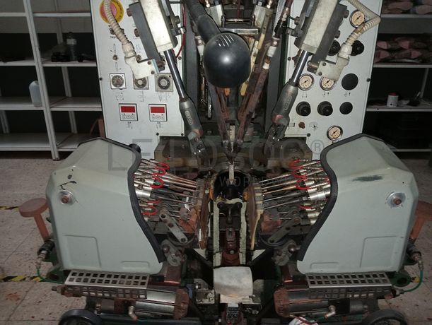 Máquina de Calcanheiras