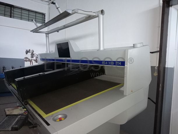 Máquina de Corte Automático