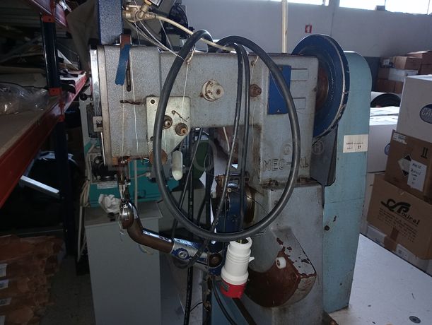 Máquina de Coser Solas