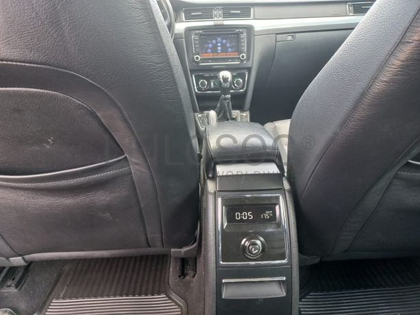 Škoda Superb 3t 2.0 TDI · Ano 2008