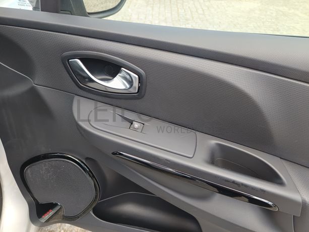 Renault Clio · Ano 2015