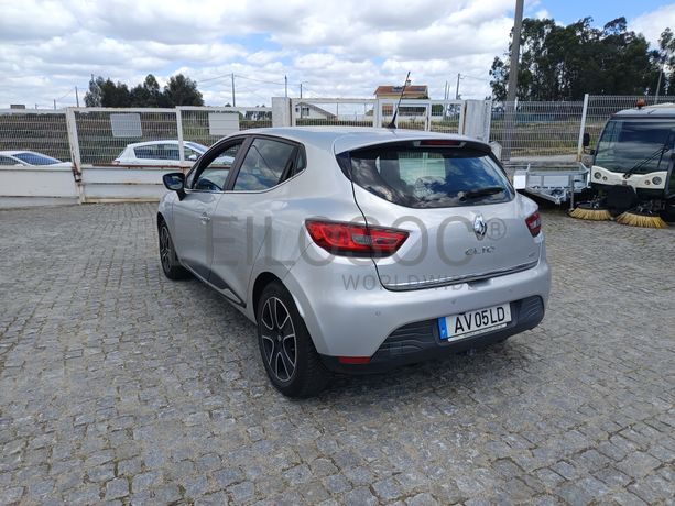 Renault Clio · Ano 2015