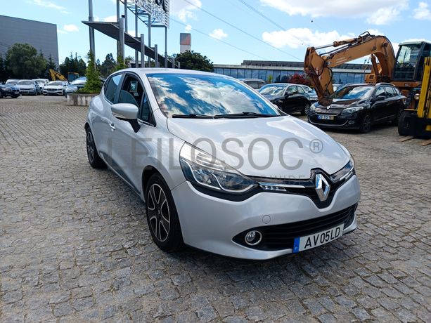 Renault Clio · Ano 2015