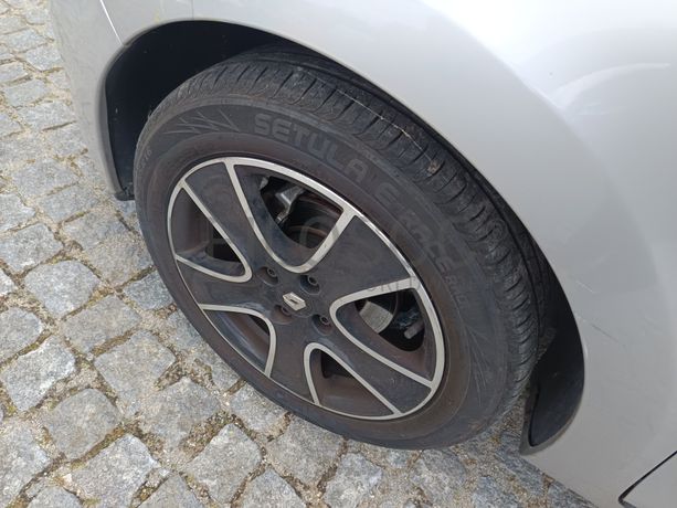 Renault Clio · Ano 2015