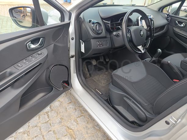 Renault Clio · Ano 2015