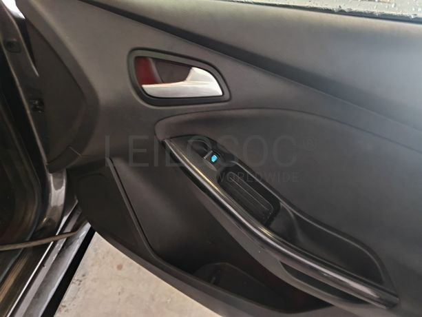 Ford Focus · Ano 2015