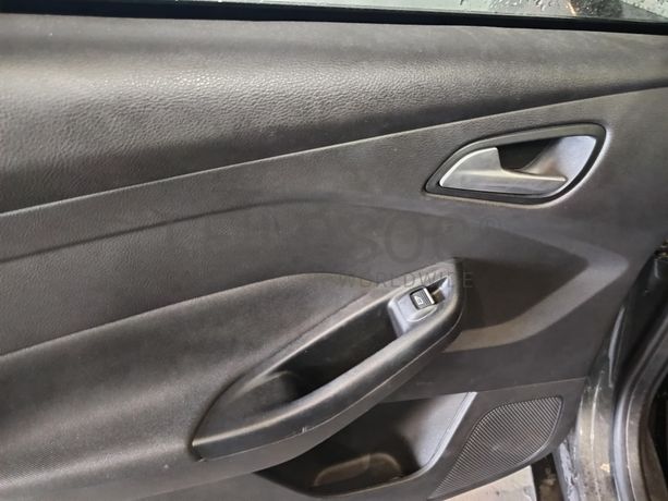 Ford Focus · Ano 2015