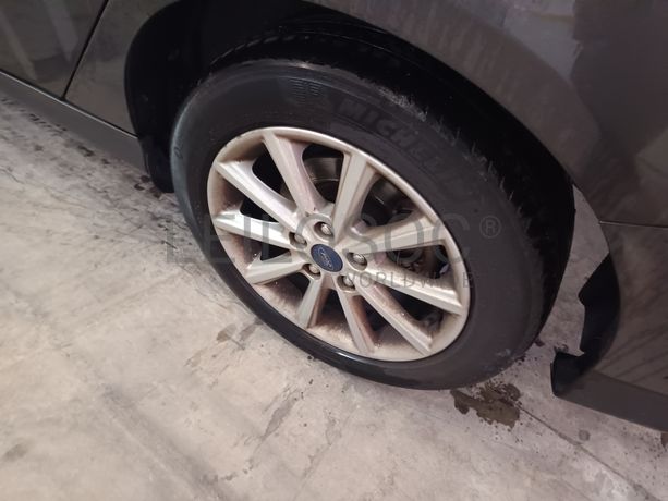 Ford Focus · Ano 2015