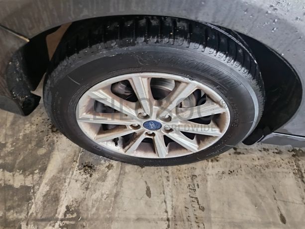 Ford Focus · Ano 2015