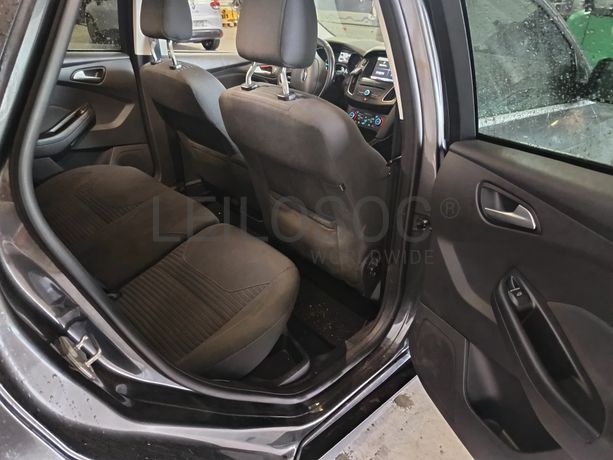 Ford Focus · Ano 2015