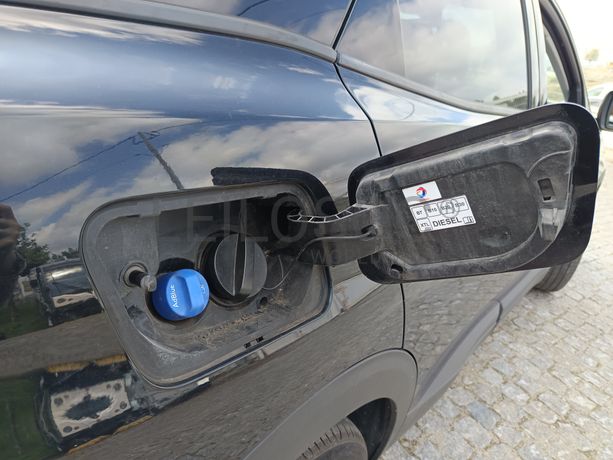 Peugeot 3008 · Ano 2019