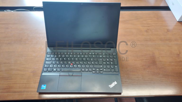 Portátil "Lenovo ThinkPad E15 Gen 2"