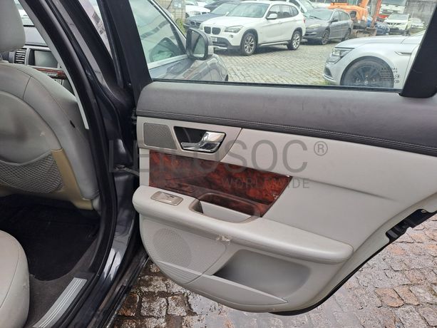 Jaguar XF · Ano 2008