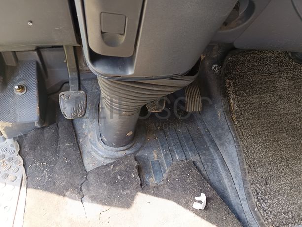 Mercedes-Benz Atego 815 · Ano 1999