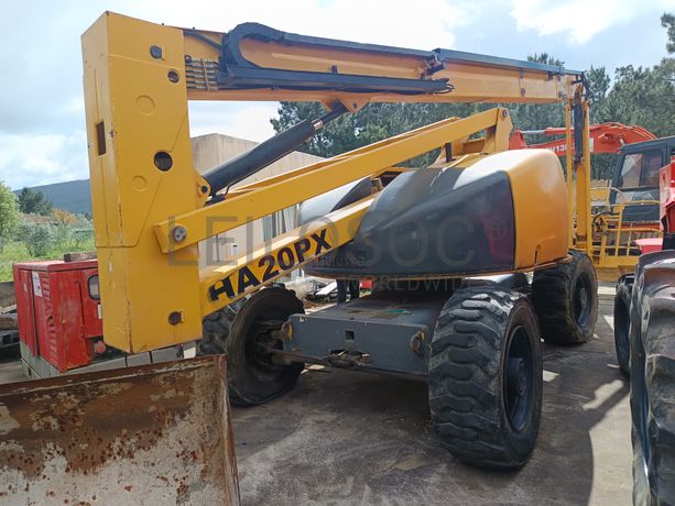 Plataforma Elevatória Haulotte · Ano 2004