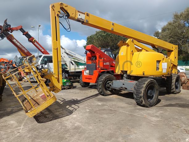 Plataforma Elevatória Haulotte · Ano 2004