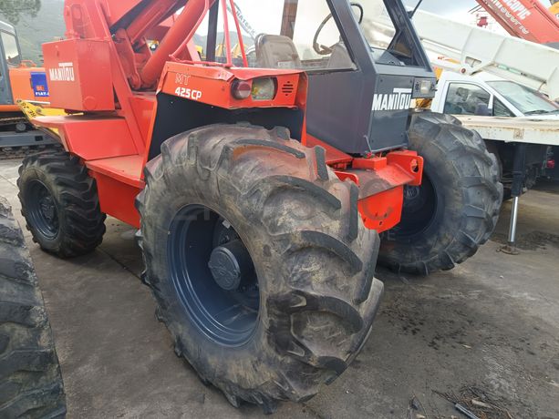 Empilhador Telescópico Manitou