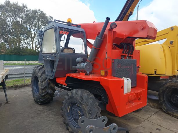 Empilhador Telescópico Manitou