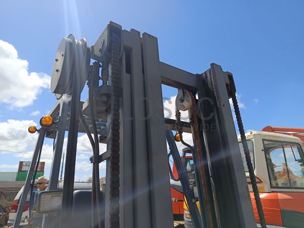 Empilhador Herculift · Ano 1997