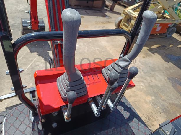 Mini Giratória JPC · Ano 2024