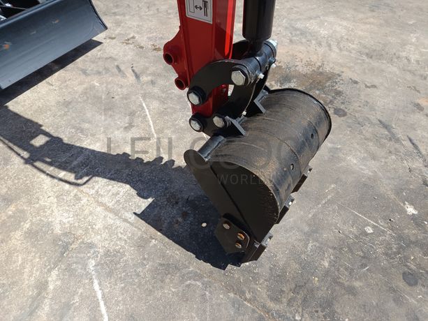 Mini Giratória JPC · Ano 2024