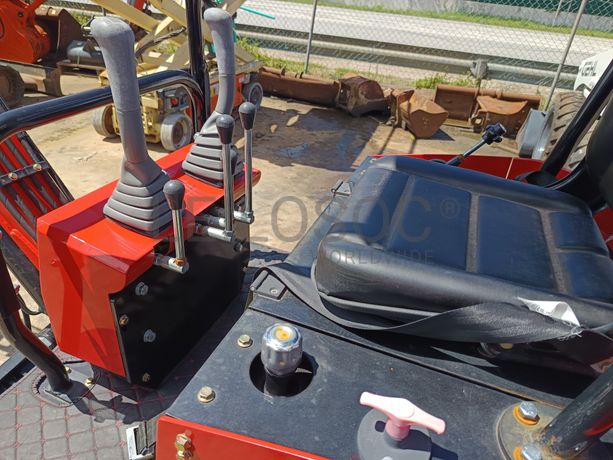 Mini Giratória JPC · Ano 2024