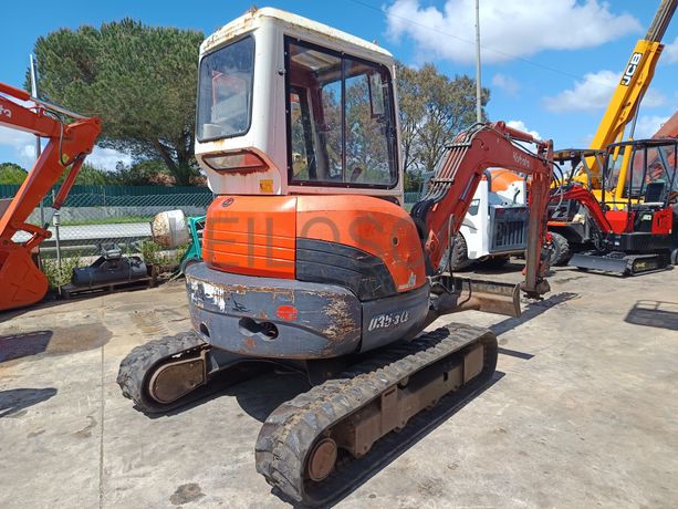 Mini Giratória Kubota · Ano 2007