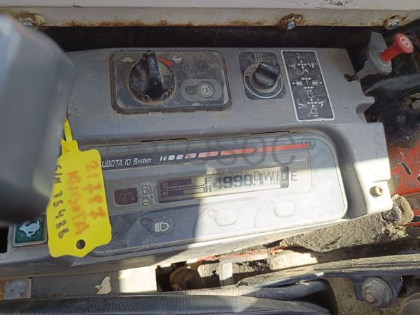 Mini Giratória Kubota · Ano 2007