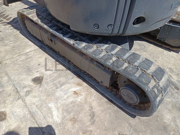 Mini Giratória Yanmar · Ano 2013