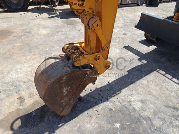 Mini Giratória Yanmar · Ano 2013