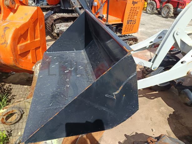 Pá Carregadora Whell loader · Ano 2024