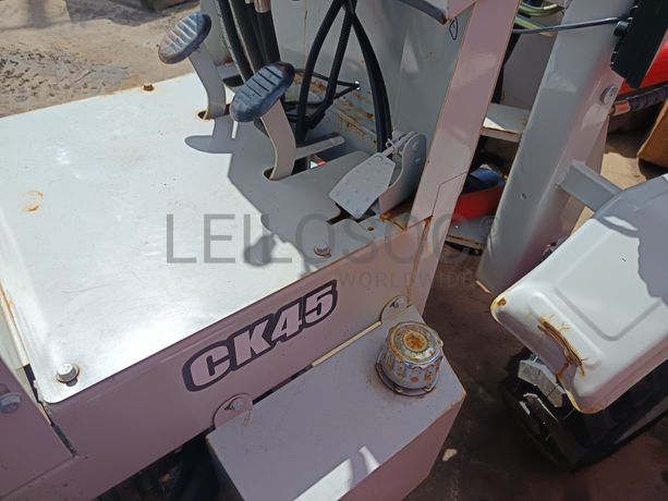 Pá Carregadora Whell loader · Ano 2024