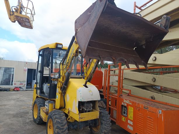 Mini Retroescavadora Palazzani · Ano 2003