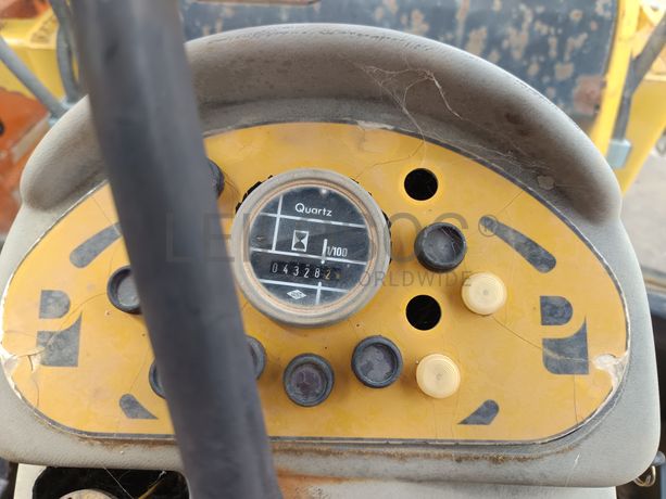 Mini Retroescavadora Palazzani · Ano 2003