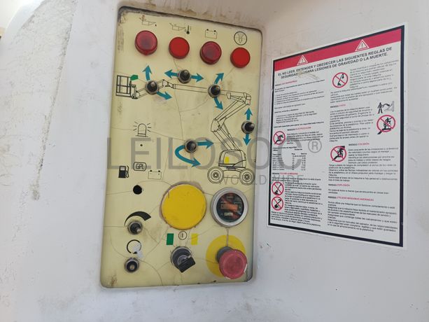 Plataforma Elevatória Haulotte · Ano 2000