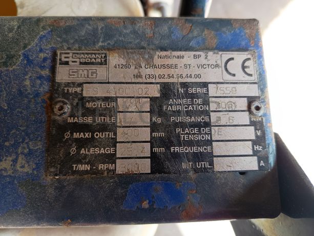 Máquina de Cortar estrada · Ano 2001