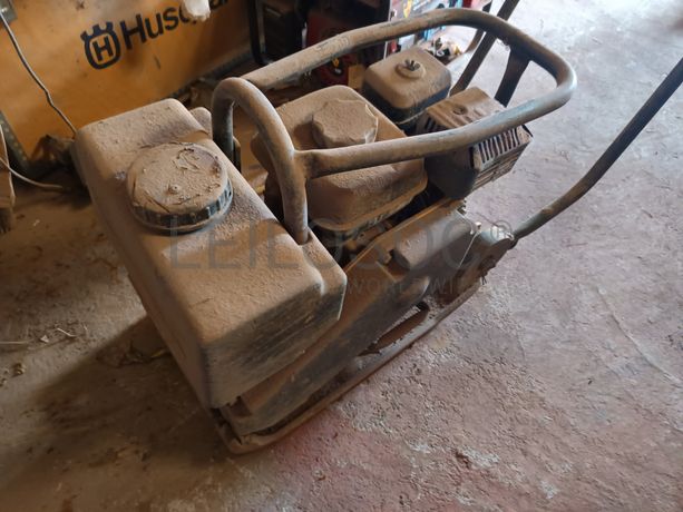 Placa compactadora Bomag