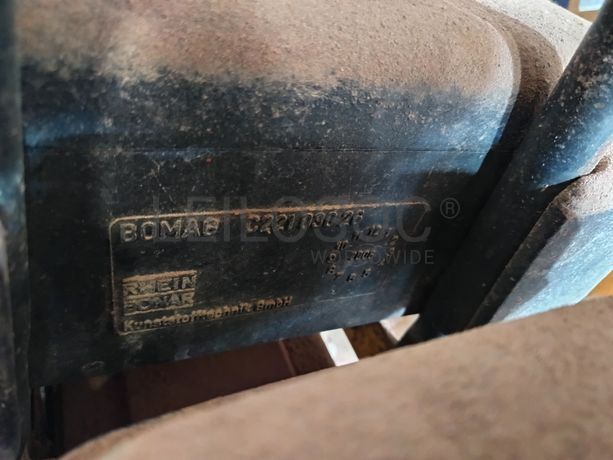 Placa compactadora Bomag