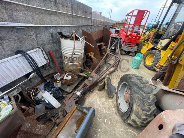 Equipamentos de Construção Civil · Veículos