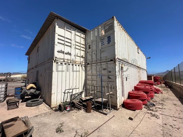 Estrutura modular com seis contentores