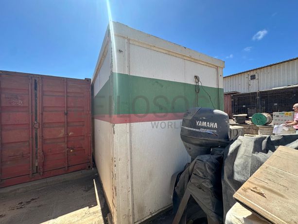 Contentor pré-fabricado