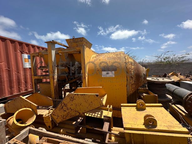 Central betão de 15 m3/h.