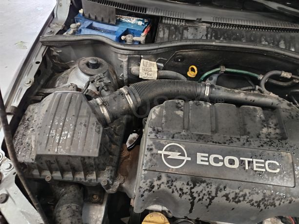 Opel Corsa · Ano 2003