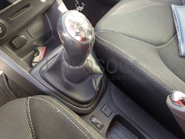 Renault Clio · Ano 2014