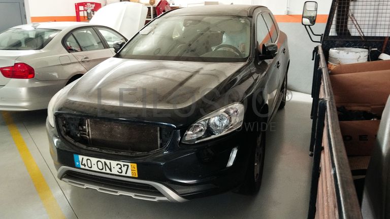 Volvo XC 60 · Ano 2014
