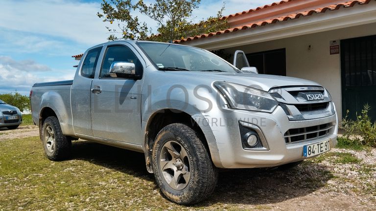 Isuzu D-Max LS · Ano 2017