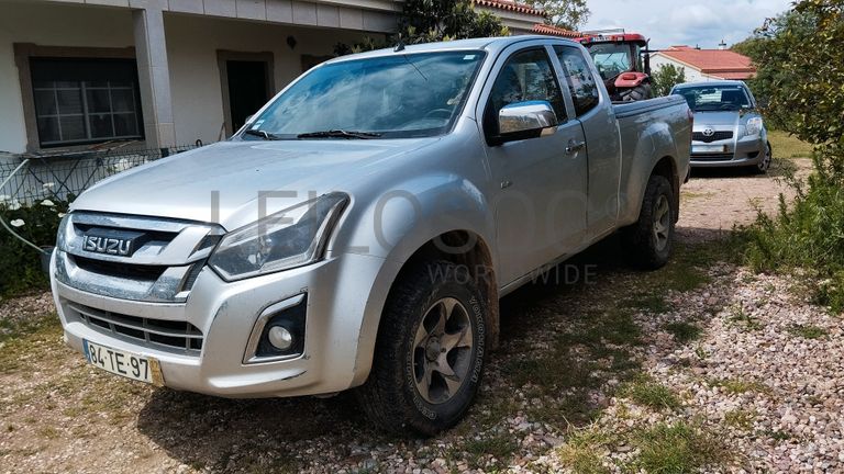 Isuzu D-Max LS · Ano 2017