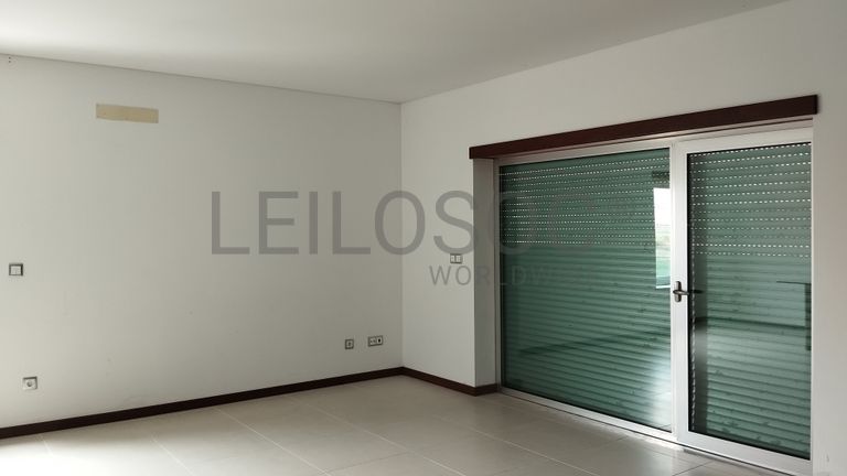 Apartamento T3 · Atouguia da Baleia, Peniche