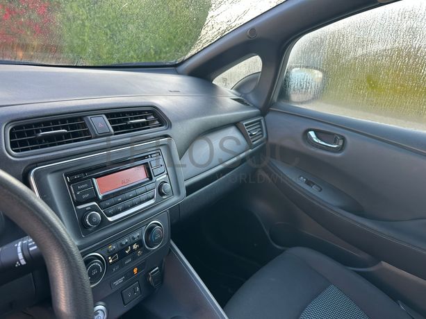 Nissan Leaf · Ano 2022