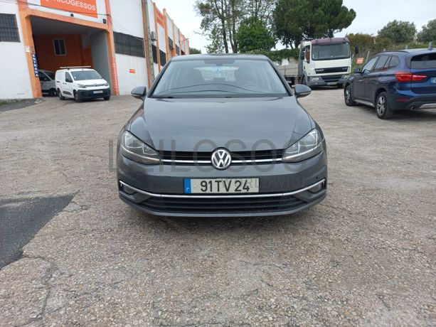 Volkswagen Golf 1.6 TDI · Ano 2017